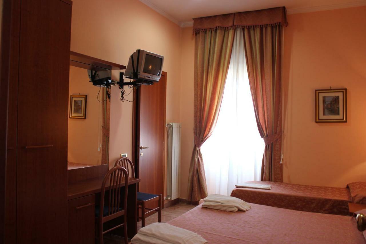 Alex City Inn III روما المظهر الخارجي الصورة